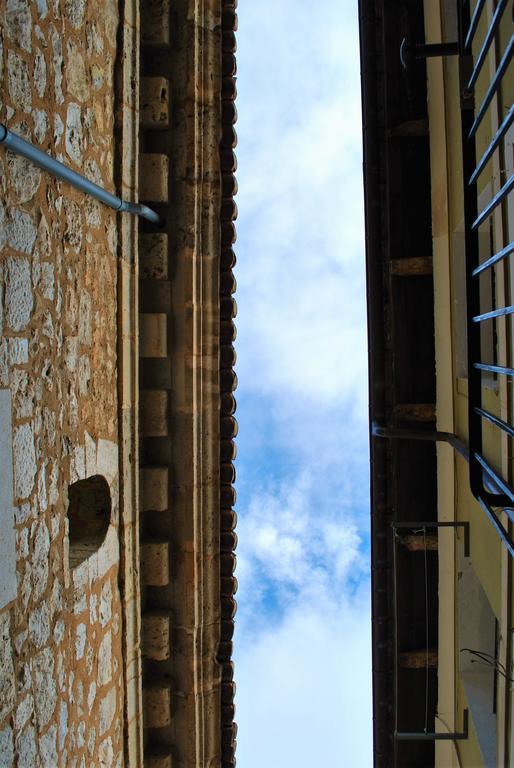 Apartamento Tras Catedral Teruel Exterior foto